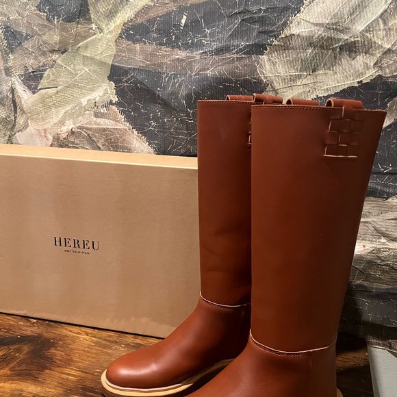 Hereu “Anella” Boots” New in Box *Stunning level up from Frye Campus Boots* - Picture 12 of 16